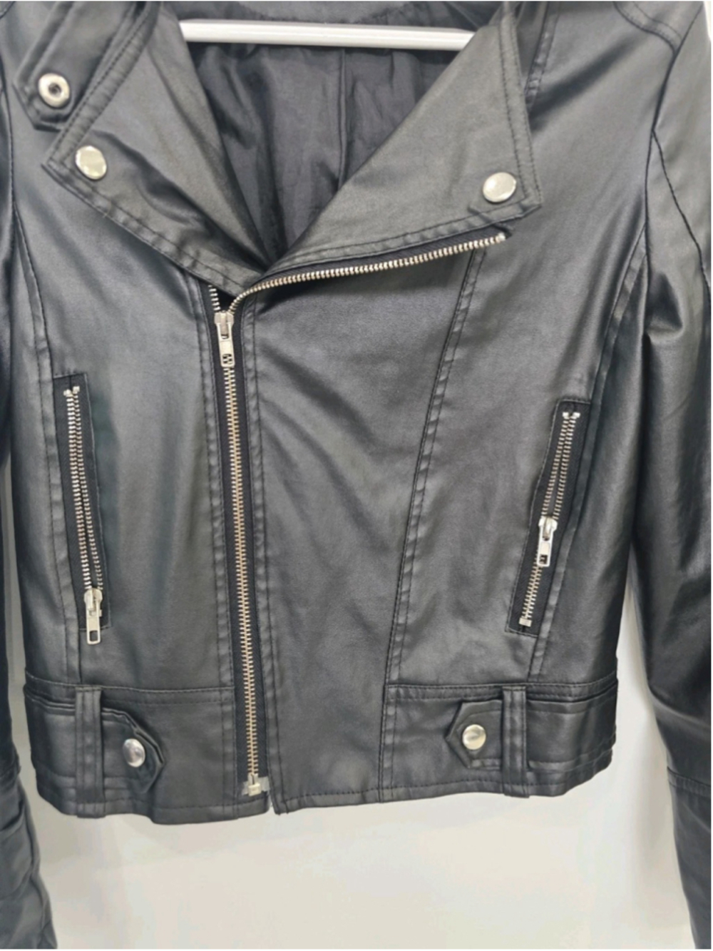 Women’s Black Faux Leather Moto Jacket Cropped Biker Zip Up Punk Rock Size S - Picture 8 of 16